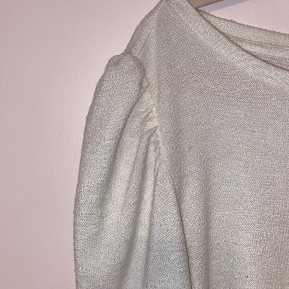 Off white sweater - Picture 2 of 2